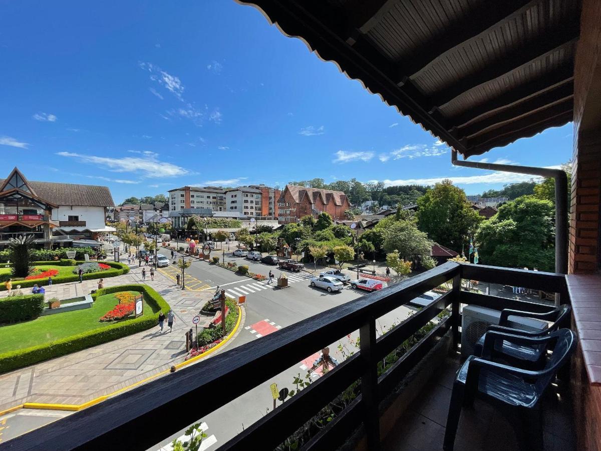 Apartamento Oppitz - No Coracao De Gramado Junto Da Rua Coberta Apartamento Exterior foto