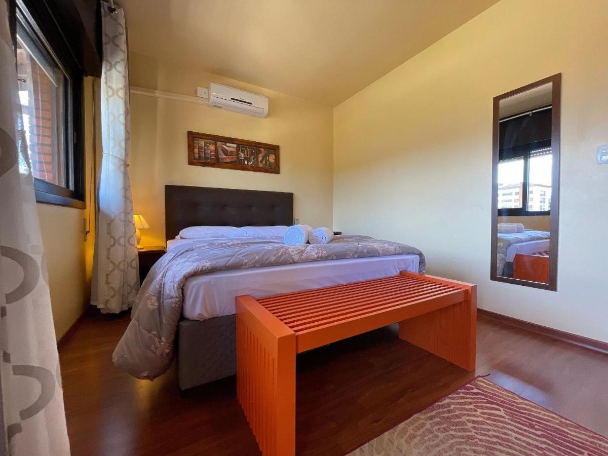 Apartamento Oppitz - No Coracao De Gramado Junto Da Rua Coberta Apartamento Exterior foto